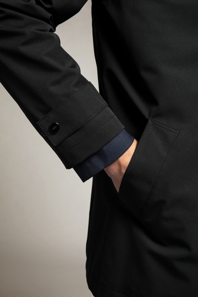 APA Classic Men, waterproof trench coat in Midnight Black