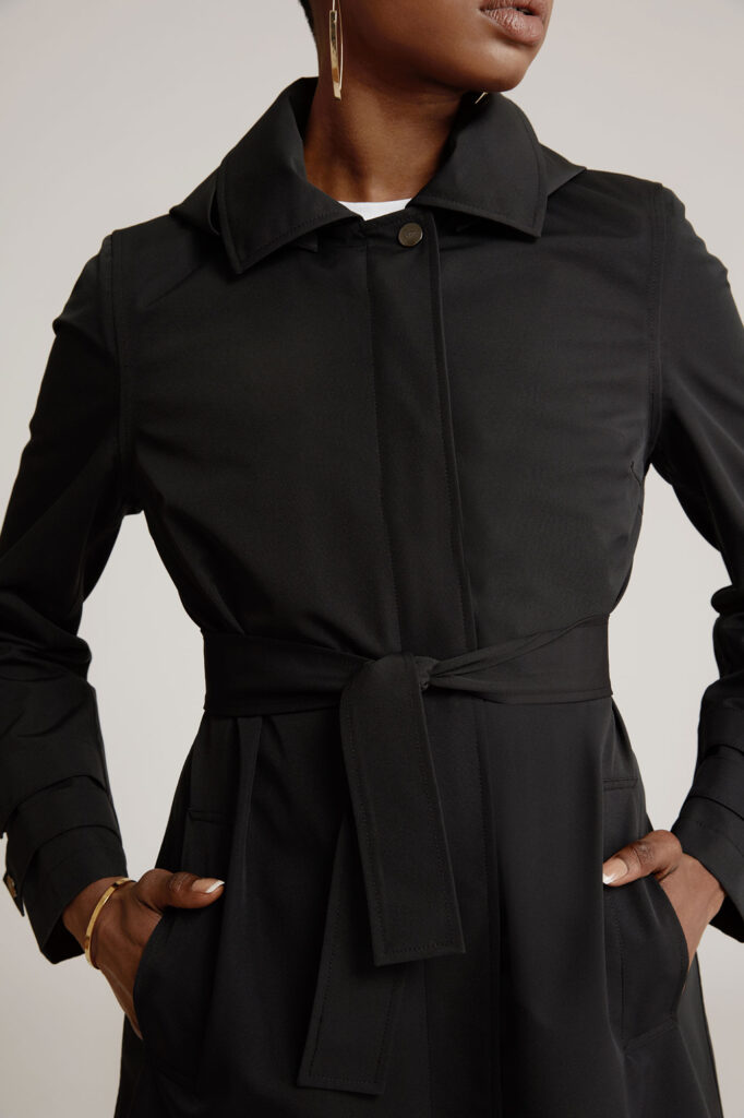 APA Classic Women, waterproof trench coat in Midnight Black